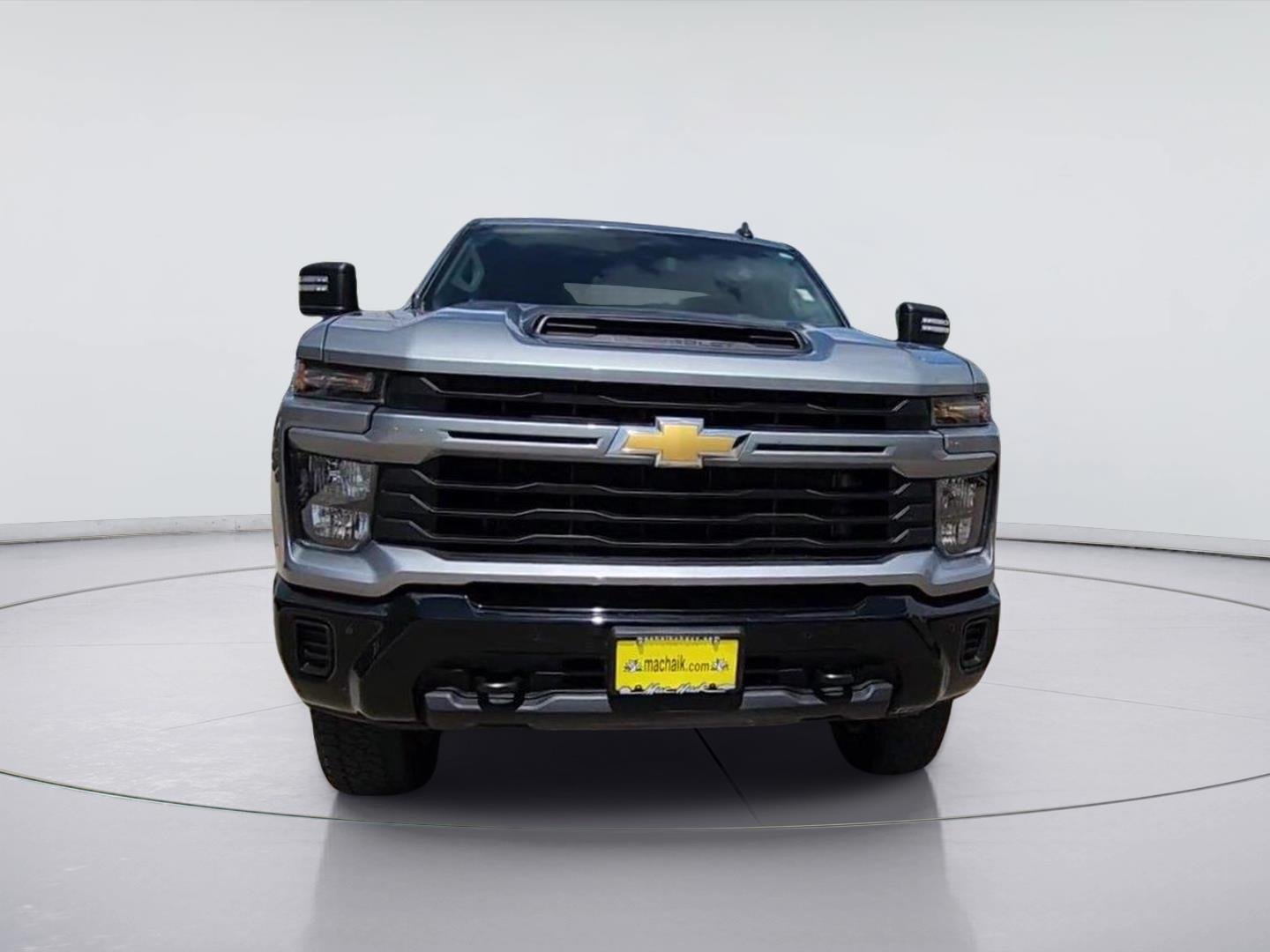 2025 Chevrolet Silverado 2500 HD photo 3 of 32