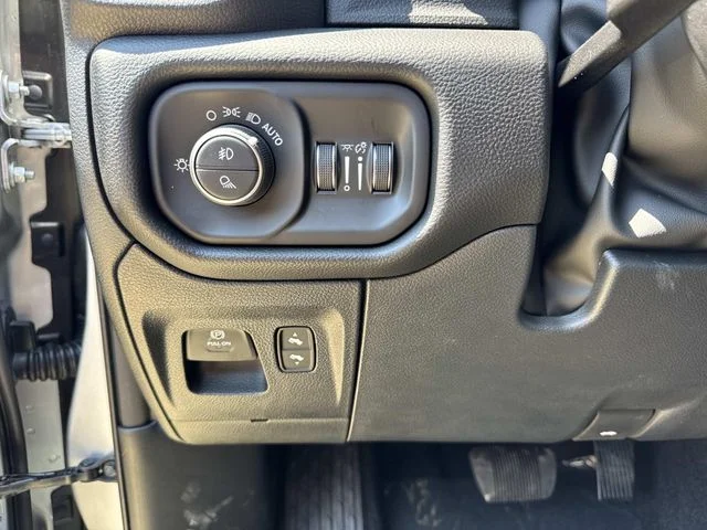New 2026 Silver Ram Laramie image 22