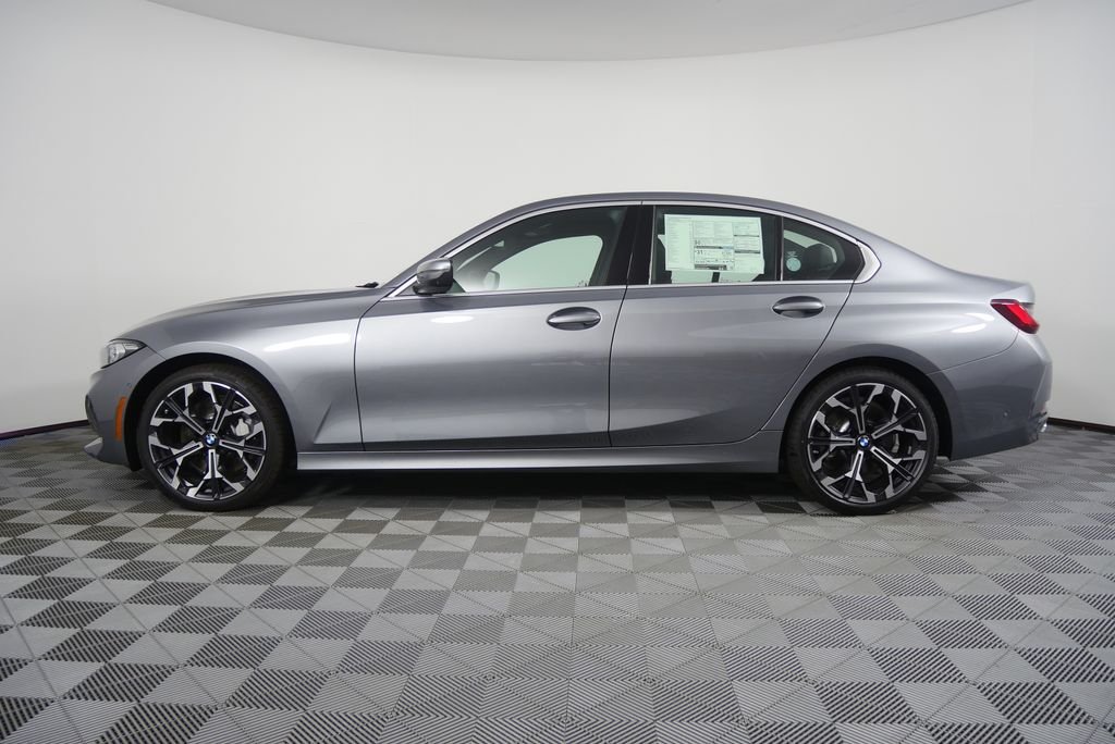 2026 BMW 3 Series 330i - Photo 6