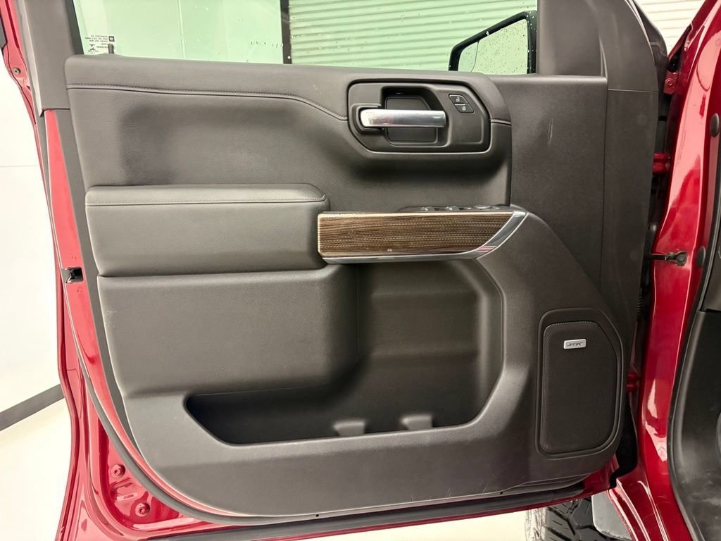 Used 2020 CAJUN RED TINTCOAT Chevrolet RST image 26