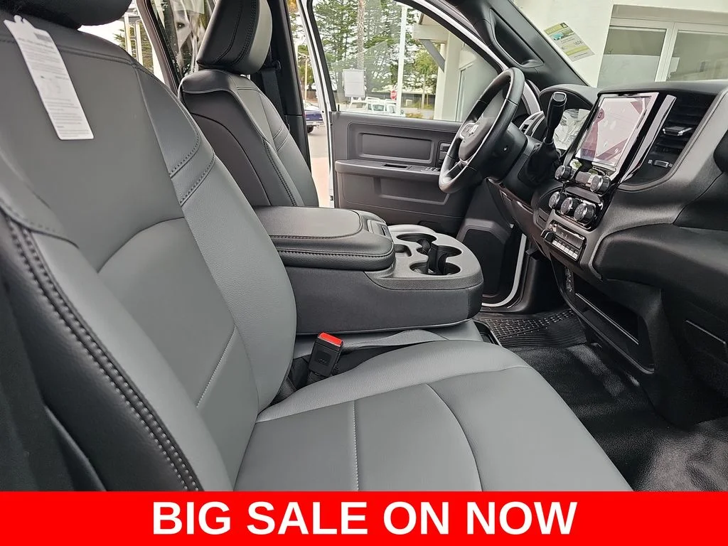 2026 RAM 2500 Tradesman - Photo 10