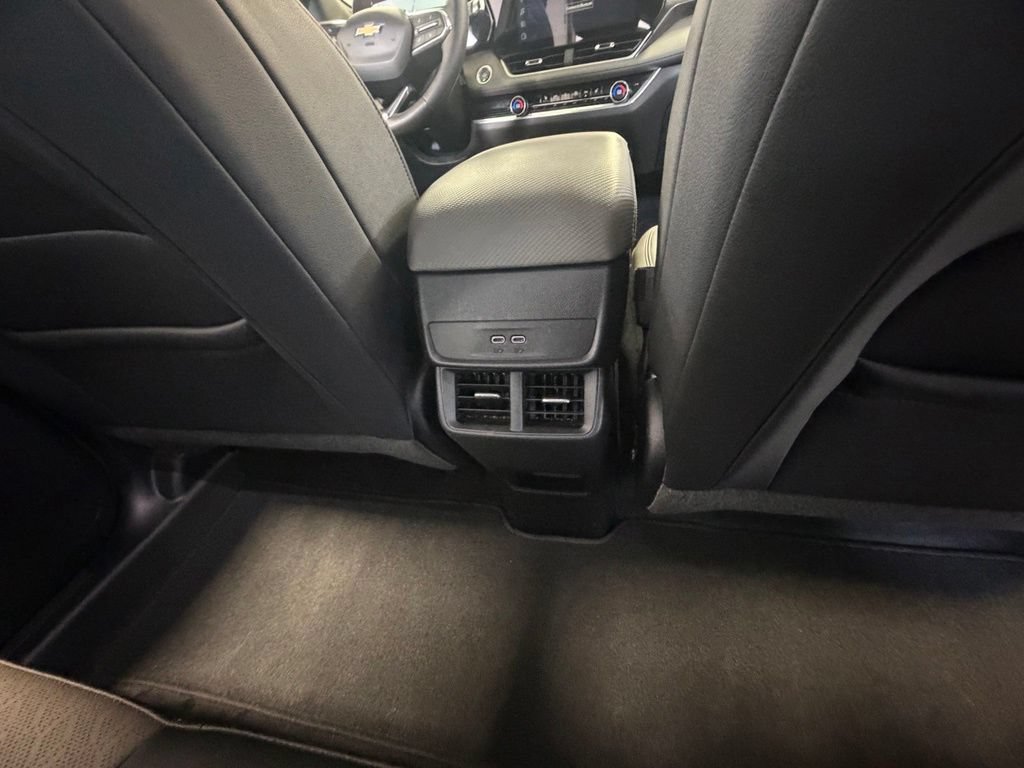 Used 2025 Cacti Green Chevrolet LT image 48