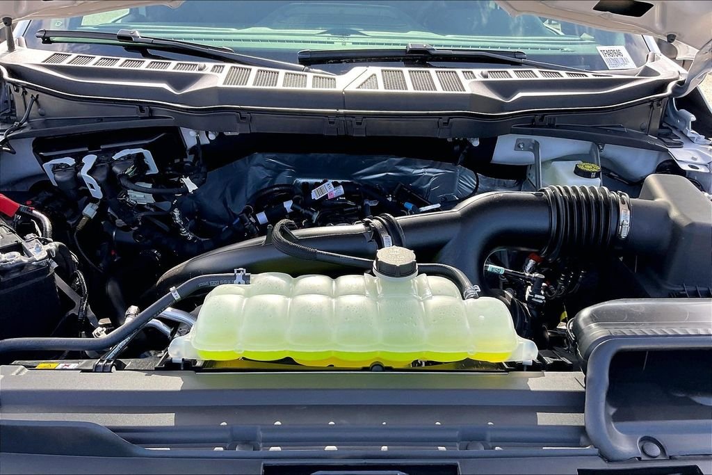 New 2026 Ford F-150 XLT 4D SuperCrew
