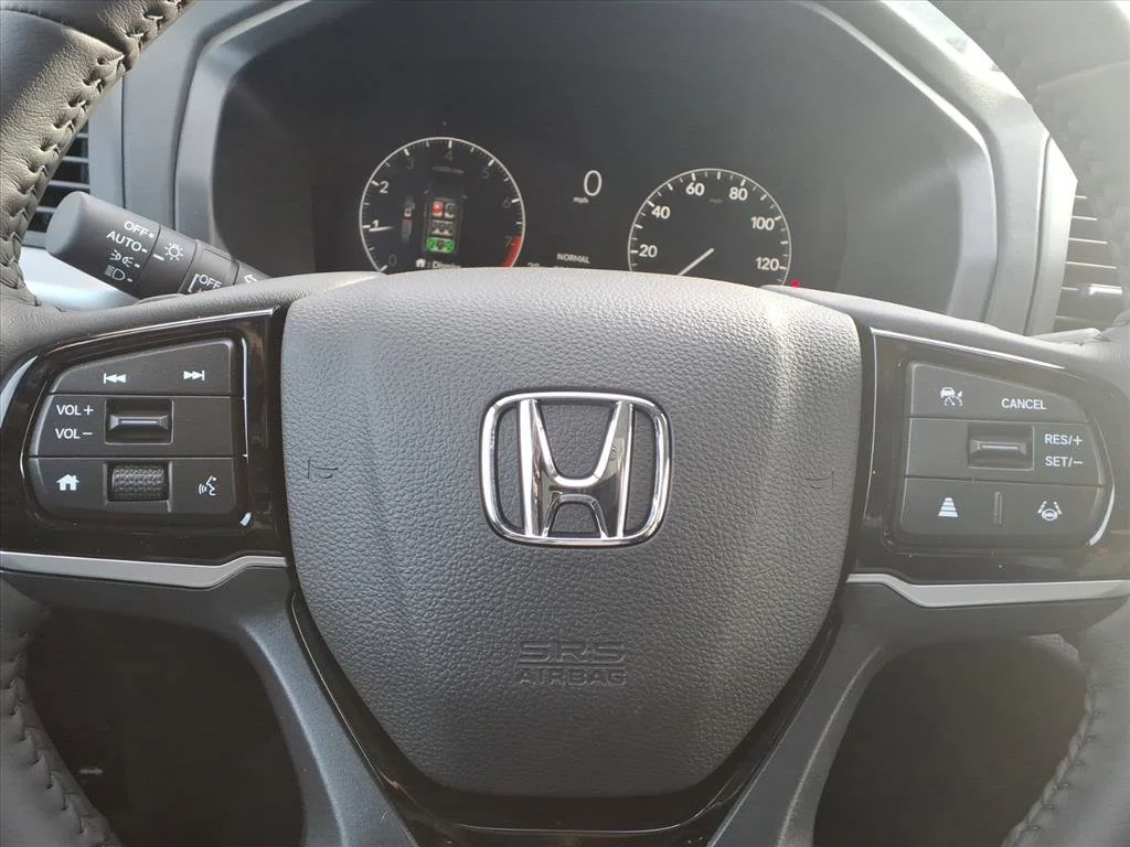 2026 Honda Odyssey Touring - Photo 13