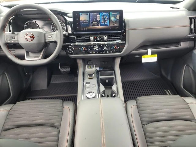 New 2026 Everest White Pearl TriCoat Nissan Rock Creek® image 10