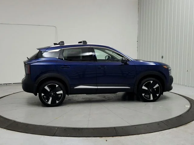2026 Nissan KICKS SR - Photo 8