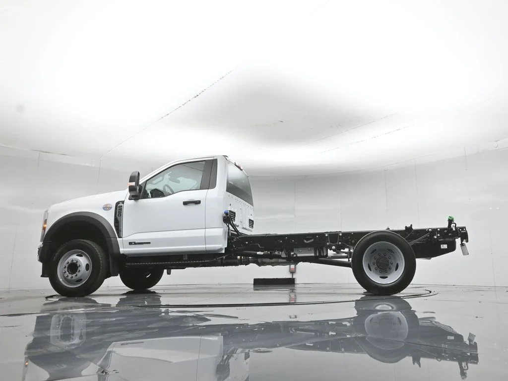 New 2026 White Ford XL image 40