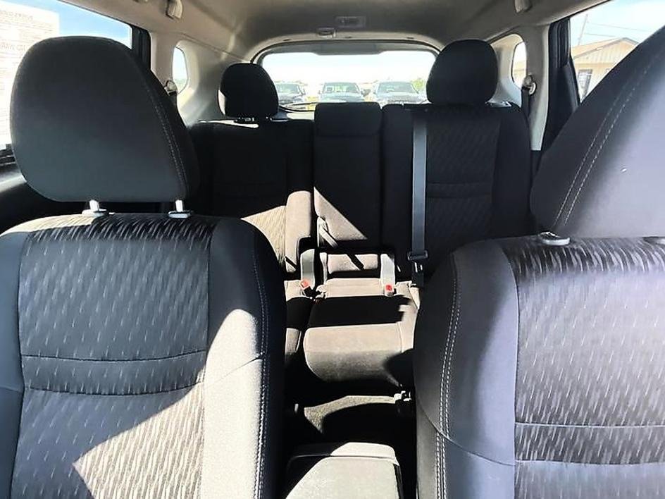 Used 2019 Black Nissan S image 31