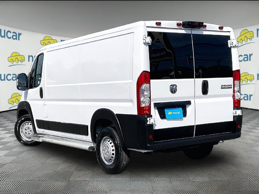 Used 2025 White Ram Base image 4