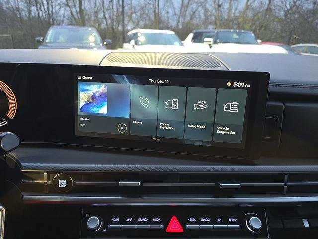 New 2026 Silver Hyundai SE AWD image 16