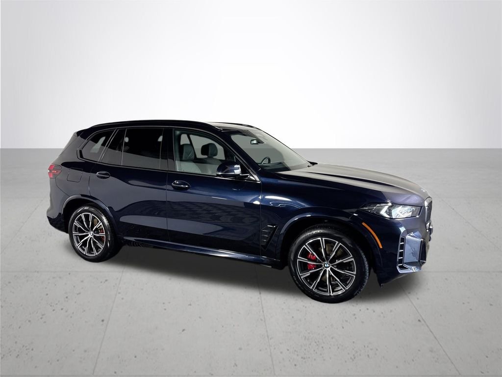 Used 2026 Black BMW xDrive40i image 4