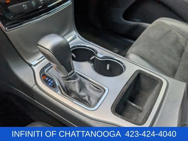 2020 Jeep Grand Cherokee Altitude - Photo 18