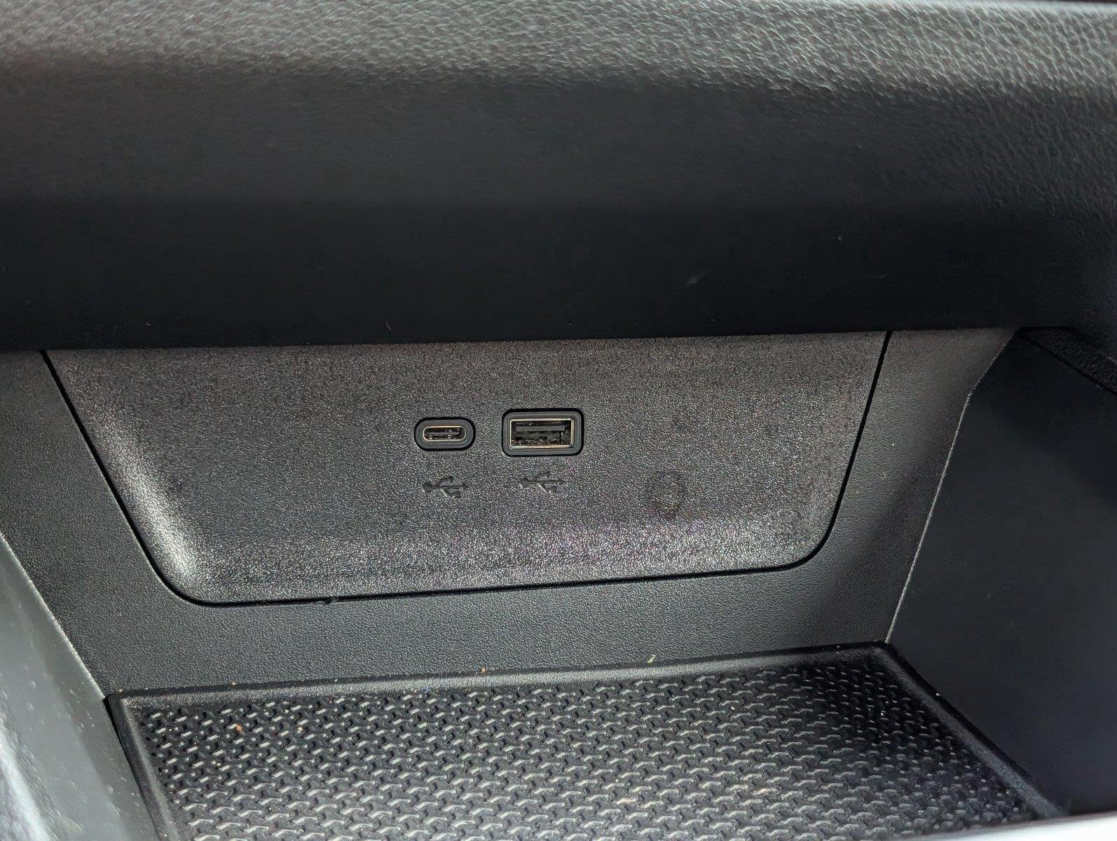 Used 2026 Radiant Red Tintcoat Chevrolet FWD LT image 19