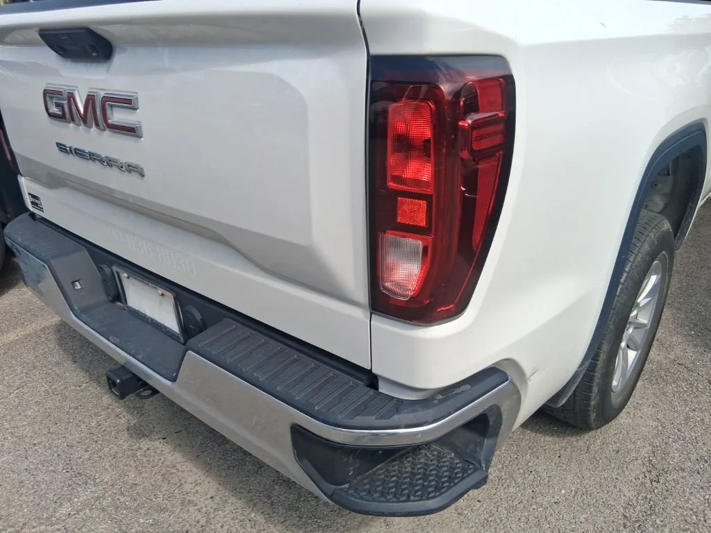 Used 2024 Summit White GMC Pro image 9