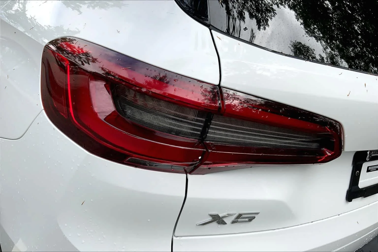 Used 2020 Alpine White BMW xDrive40i image 27