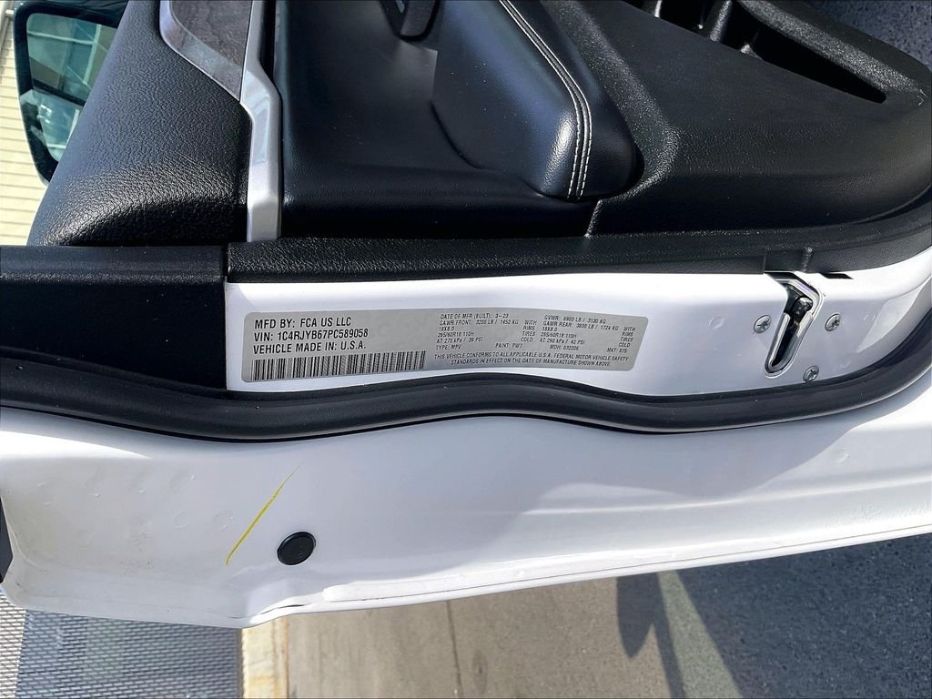 Used 2023 White Jeep 4xe image 36