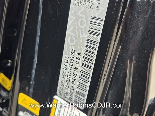 New 2026 Black Clear-Coat Exterior Paint Jeep Mojave image 18