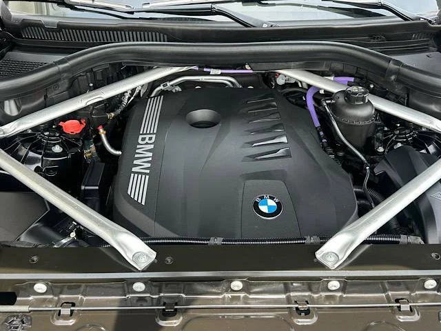 Certified Used 2024 Black Sapphire Metallic BMW xDrive40i image 12