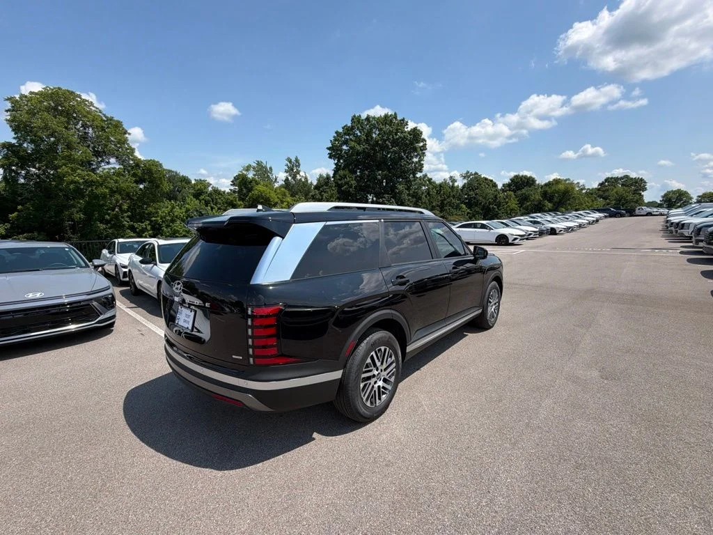 New 2026 Abyss Black Pearl Hyundai SEL image 5