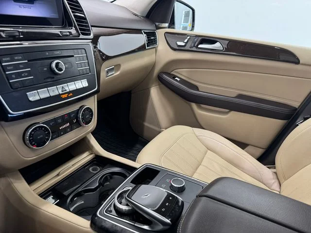 Used 2018 Black Mercedes-Benz GLE 350 image 35