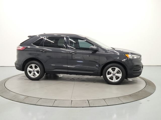 Used 2021 Gray Ford SE image 9