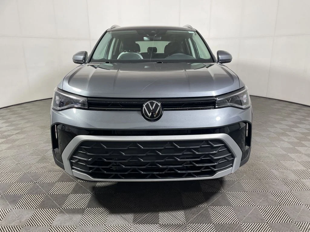 New 2026 Gray Volkswagen 1.5T SE image 3
