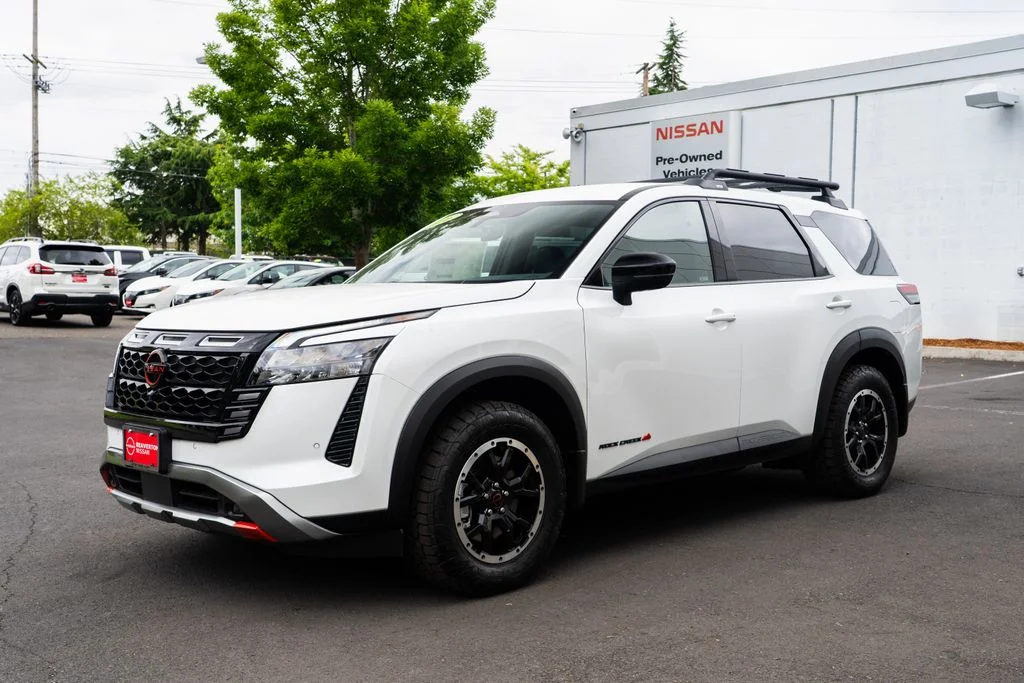 New 2026 Everest White Pearl TriCoat Nissan Rock Creek® image 3