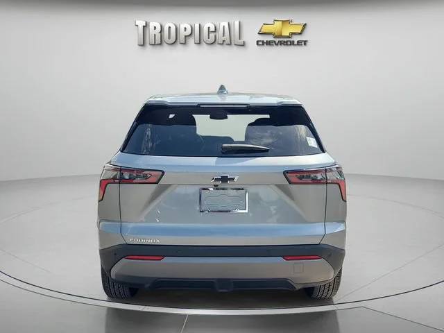 New 2027 Sterling Gray Metallic Chevrolet LT image 4