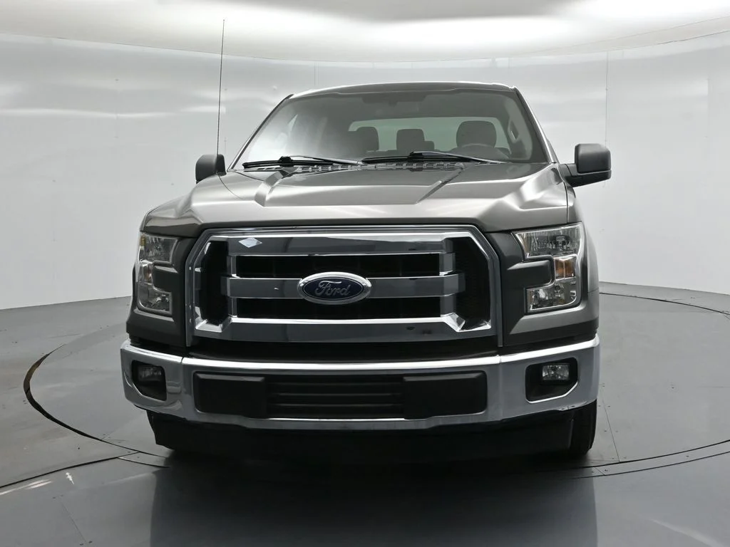 Used 2017 Gray Ford XLT image 16