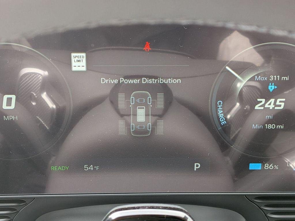 2025 Hyundai IONIQ 5 SE - Photo 15