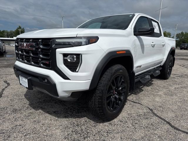 2024 GMC Canyon 4WD AT4 Crew Cab Short Box's photo