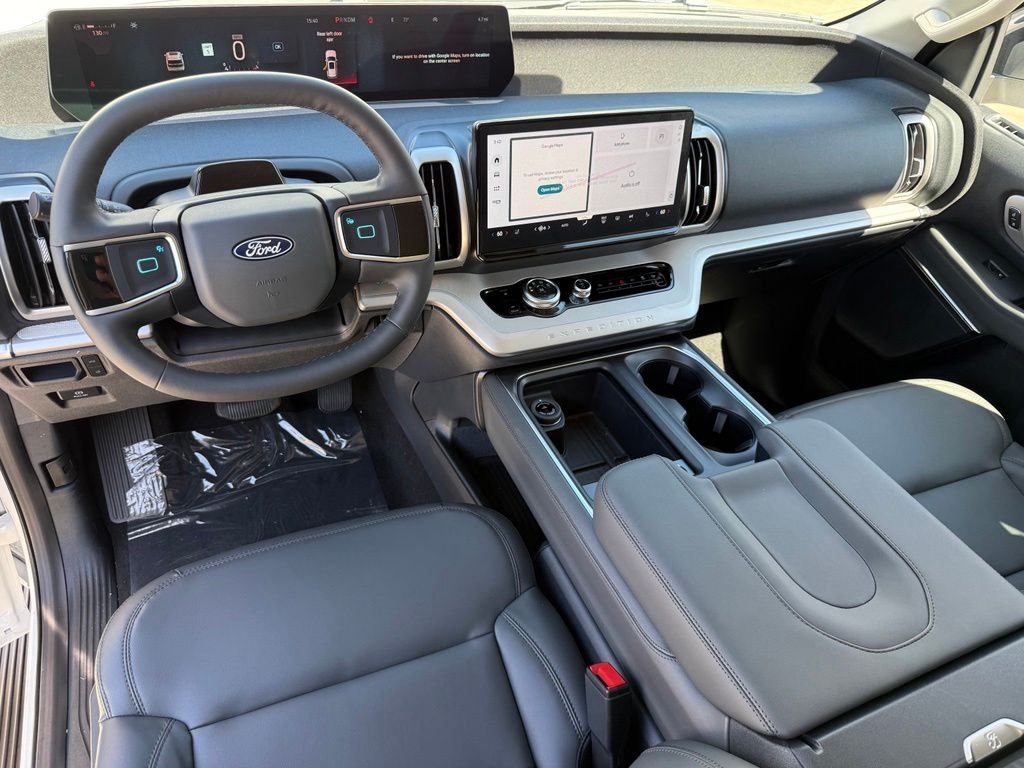 New 2027 Star White Metallic Tri-Coat Ford MAX Active image 9