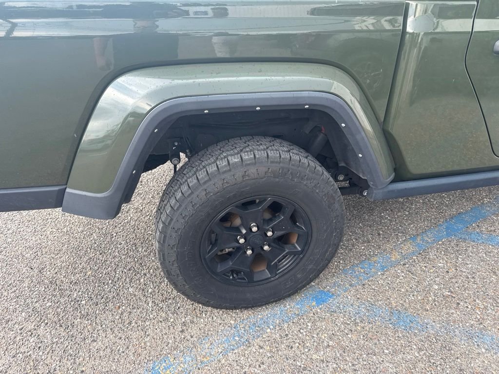 Used 2022 Green Jeep Willys image 12