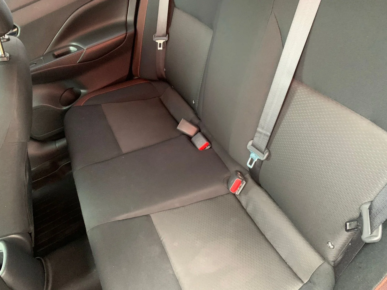 Used 2020 Blue Nissan 1.6 SR image 17