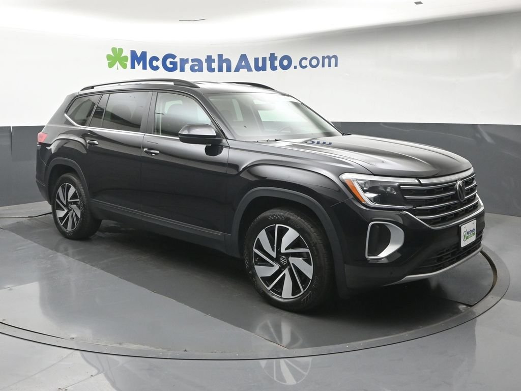 Used 2026 Black Volkswagen SE w/Technology image 2