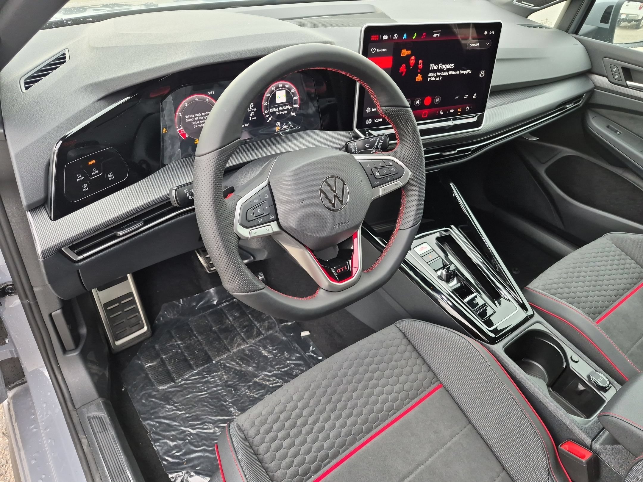 New 2026 Moonstone Gray Volkswagen SE image 10
