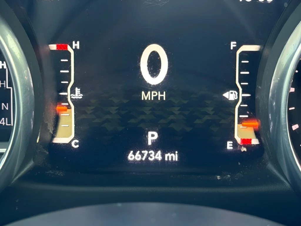 Used 2018 White Jeep Unlimited Rubicon image 21