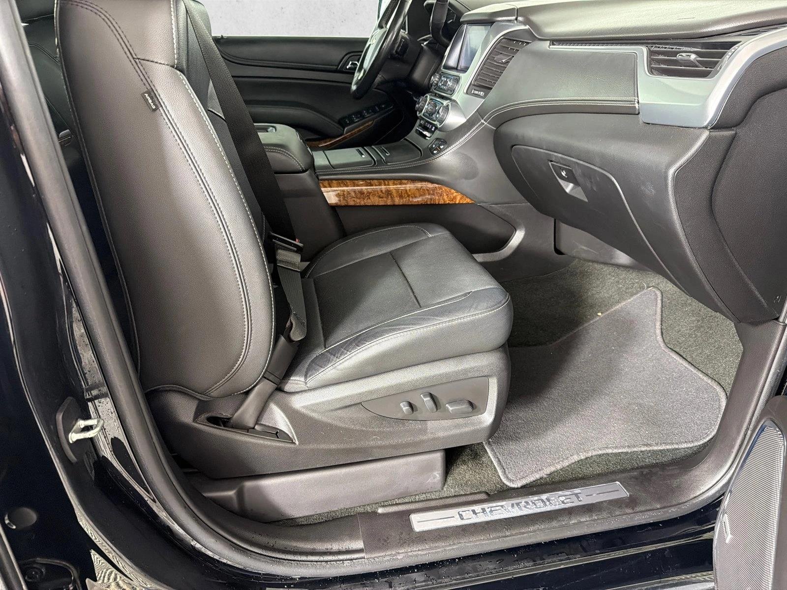 Used 2018 Black Chevrolet Premier image 15