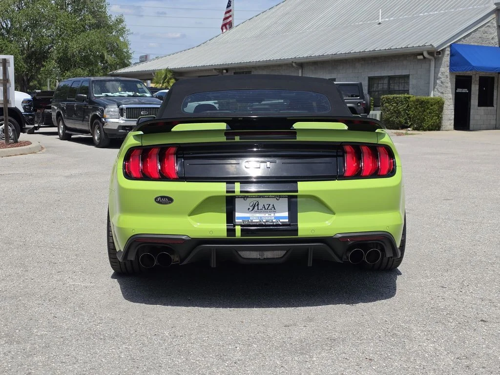 Used 2020  Ford GT Premium image 5