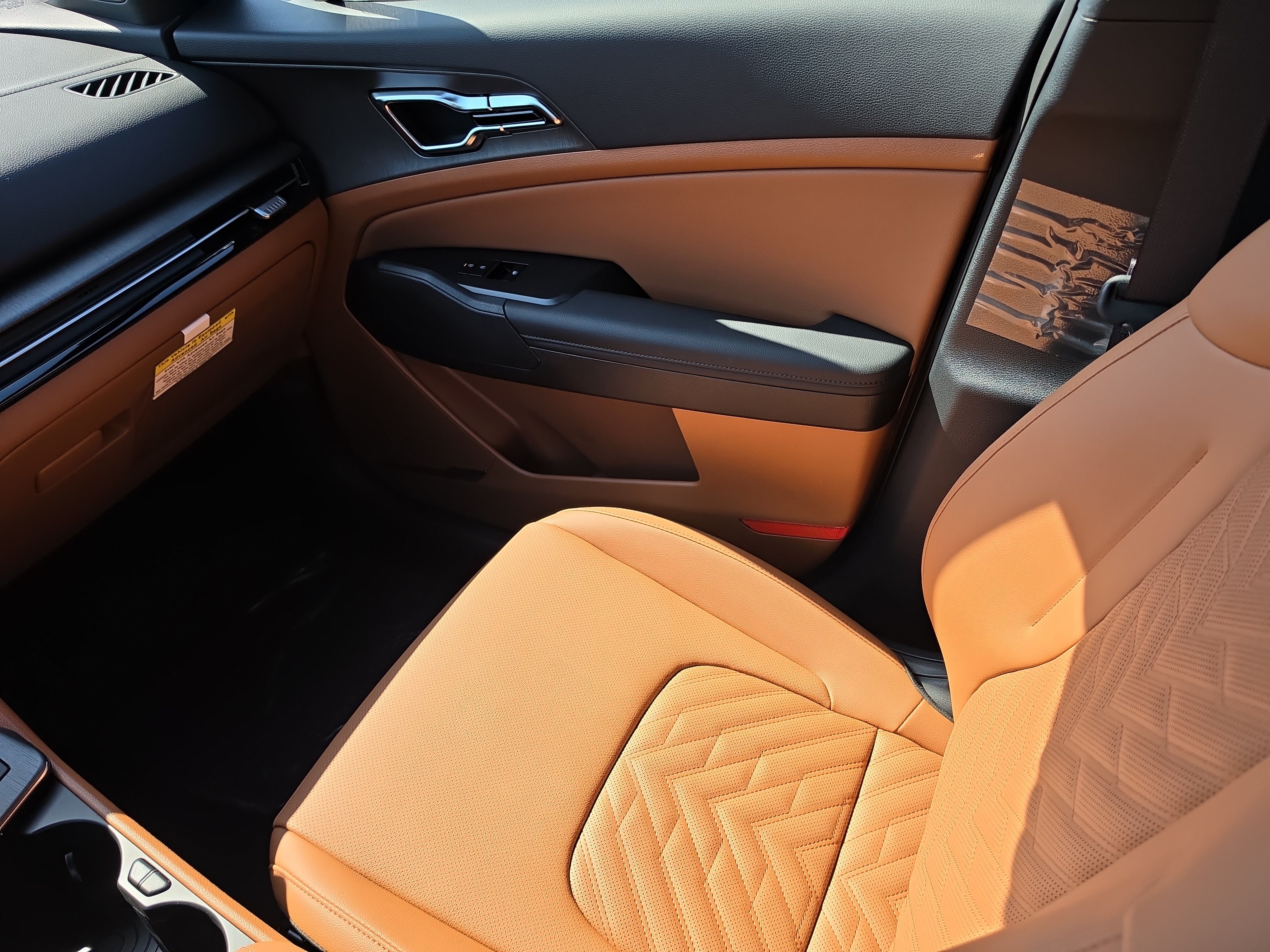 New 2026 Shadow Matte Gray Kia X-Line image 16