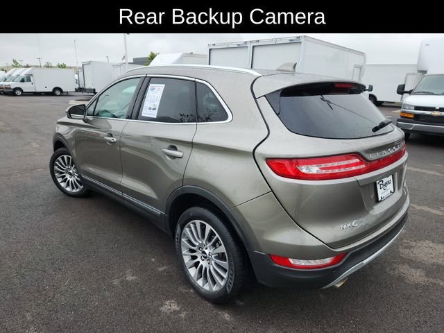 Used 2017 Gray Lincoln Reserve image 5