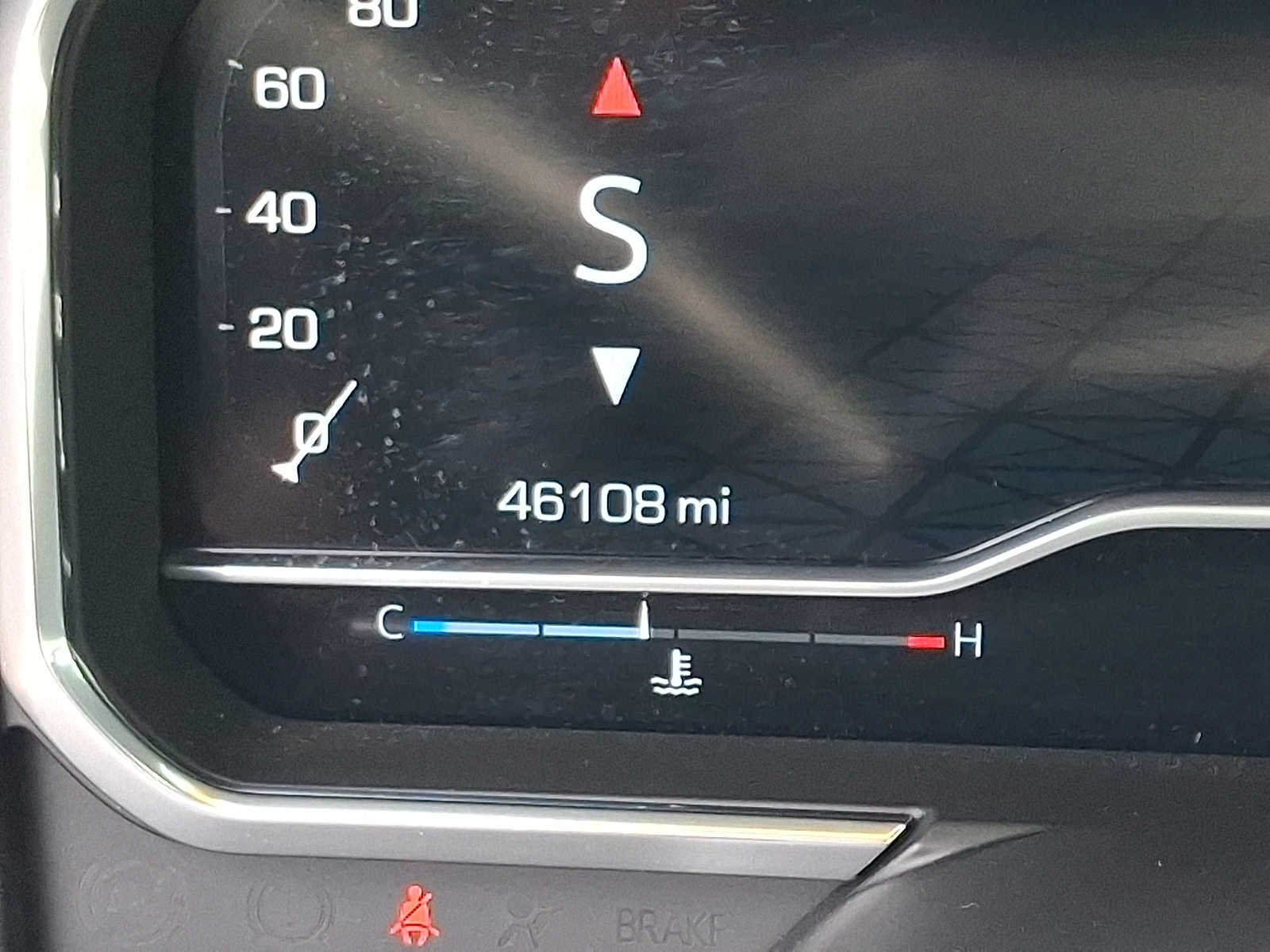 Used 2022 Summit White GMC AT4 image 20
