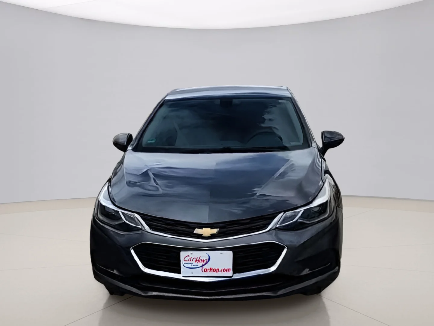 Used 2017 Gray Chevrolet LT image 3