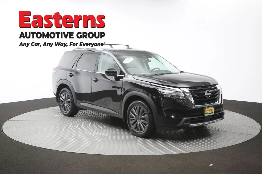 Used 2023 Black Nissan SL image 52