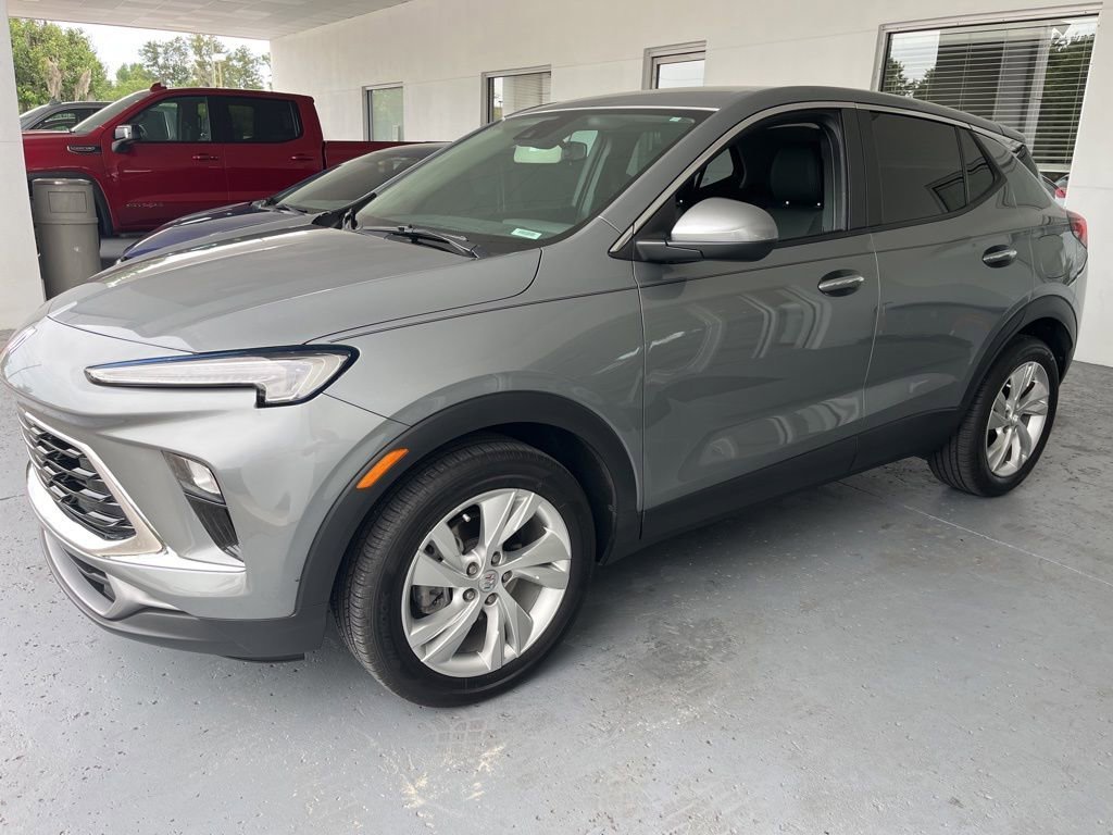 2024 Buick Encore GX Preferred's photo
