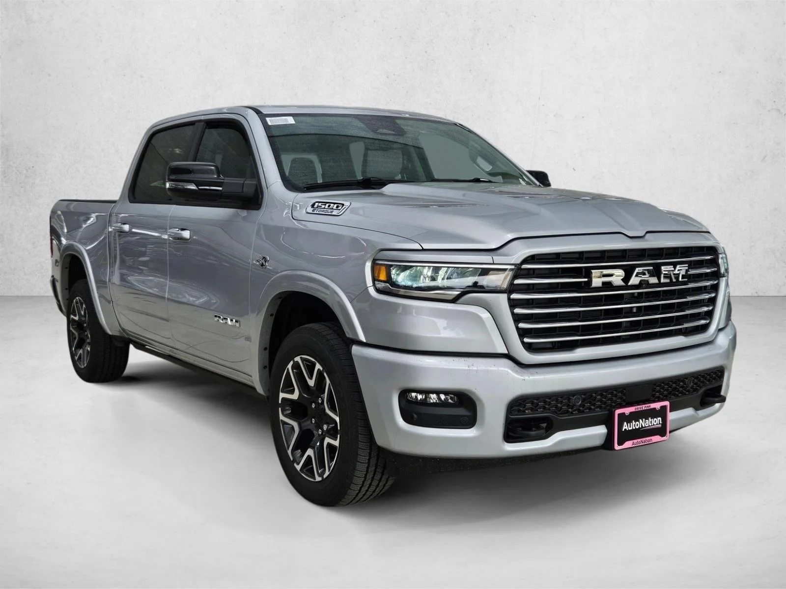 New 2026 Silver Zynith Exterior Paint RAM Laramie image 9