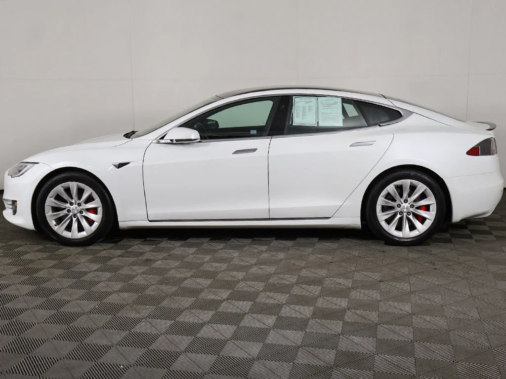 Used 2019 Pearl White Multi-Coat Tesla Performance image 16
