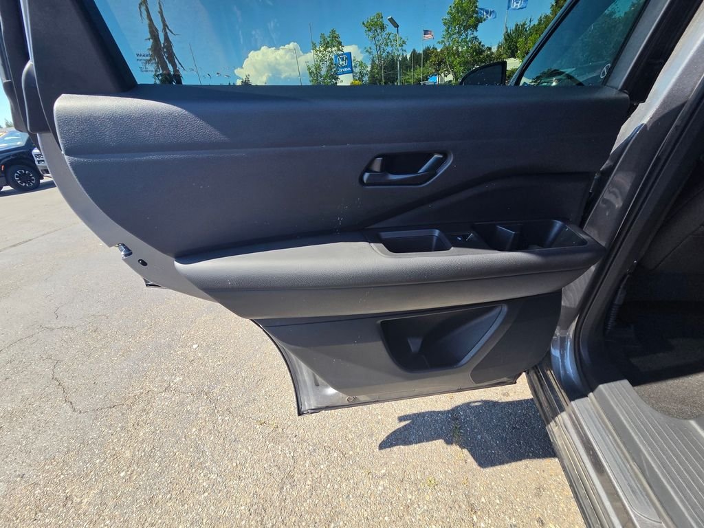 Used 2026 Gray Nissan Rock Creek image 14