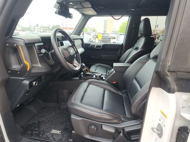 Used 2024 White Ford Badlands image 20