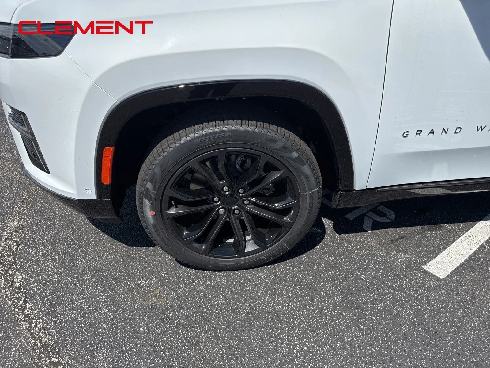 New 2026 Bright White Clearcoat Jeep Summit Reserve image 3